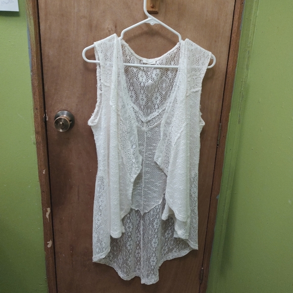 blu planet Tops - Blu Planet Vest Size XL